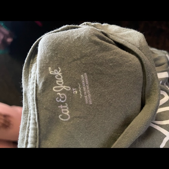 You rock Cat & Jack Size 3T toddler - Picture 2 of 3